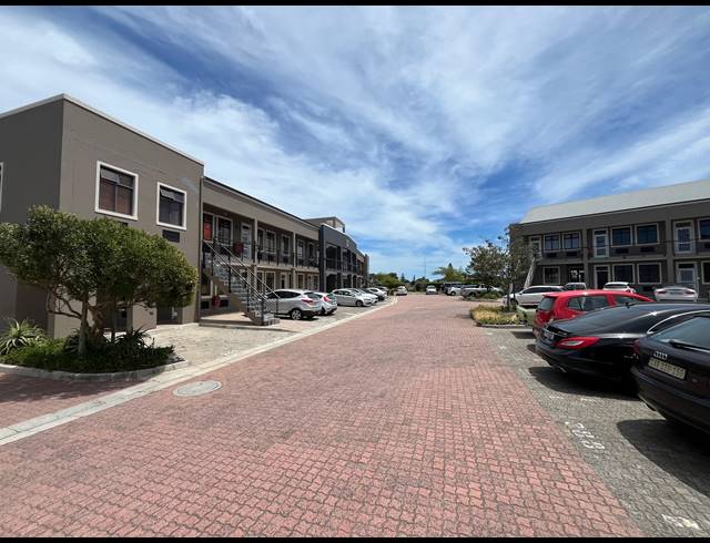 55M² OFFICE TO LET IN CENTURY CITY